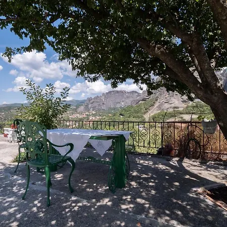 Feriehus Majestic View Just Under Meteora Unesco Site Kalambaka