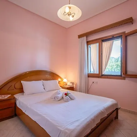 Holiday home Majestic View Just Under Meteora Unesco Site Kalambaka
