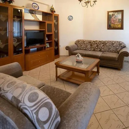 Majestic View Just Under Meteora Unesco Site Holiday home