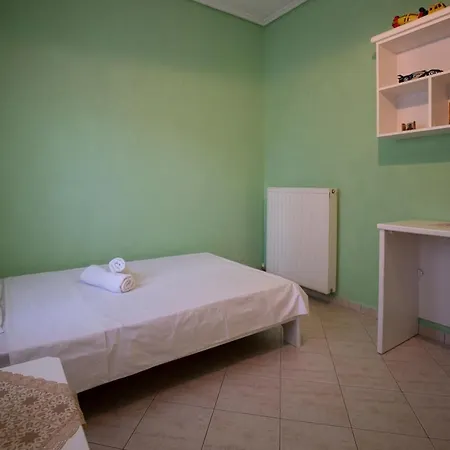 Majestic View Just Under Meteora Unesco Site Калампака